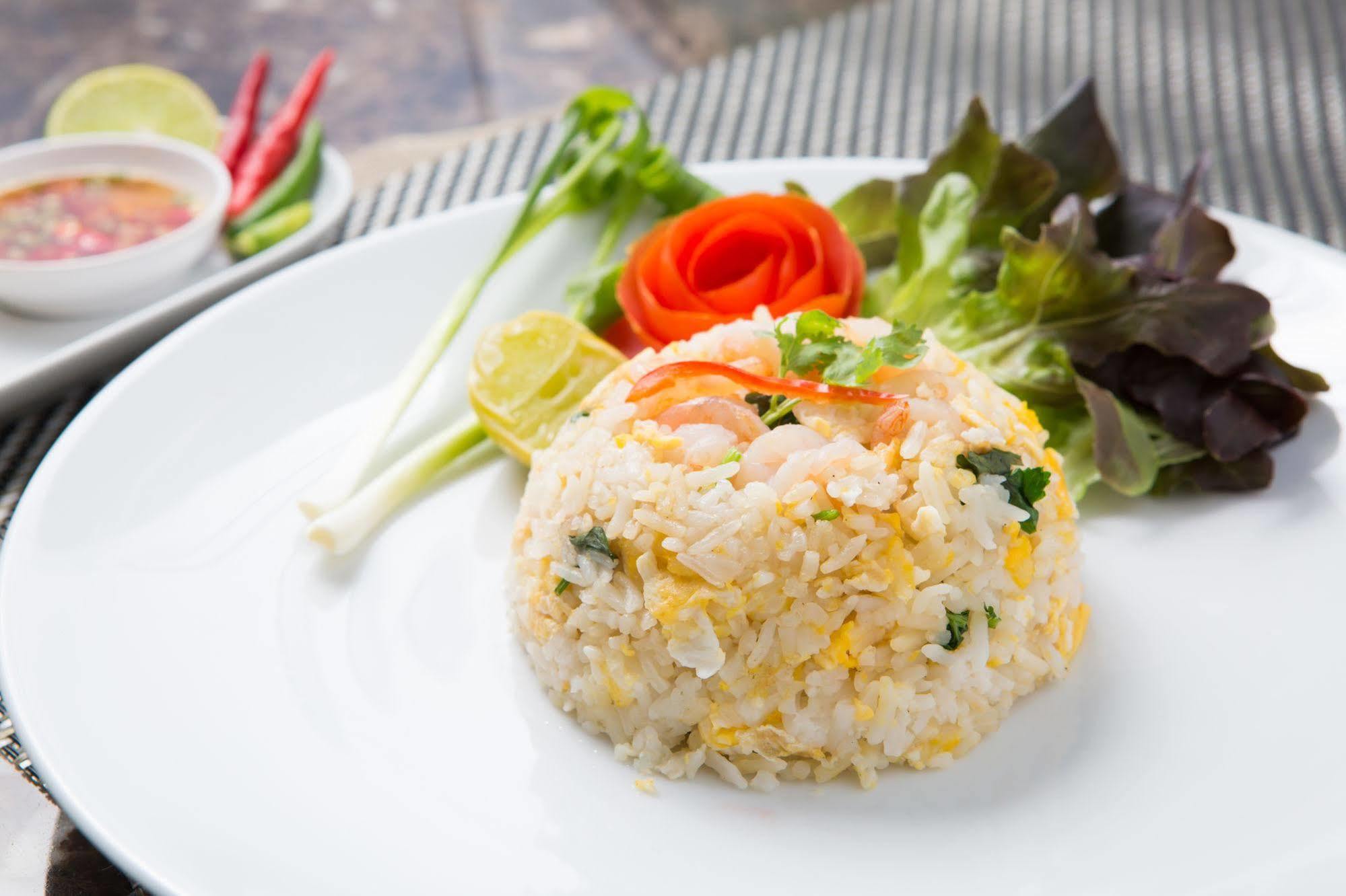 The Sathon Vimanda Hotel Bangkok Zewnętrze zdjęcie
