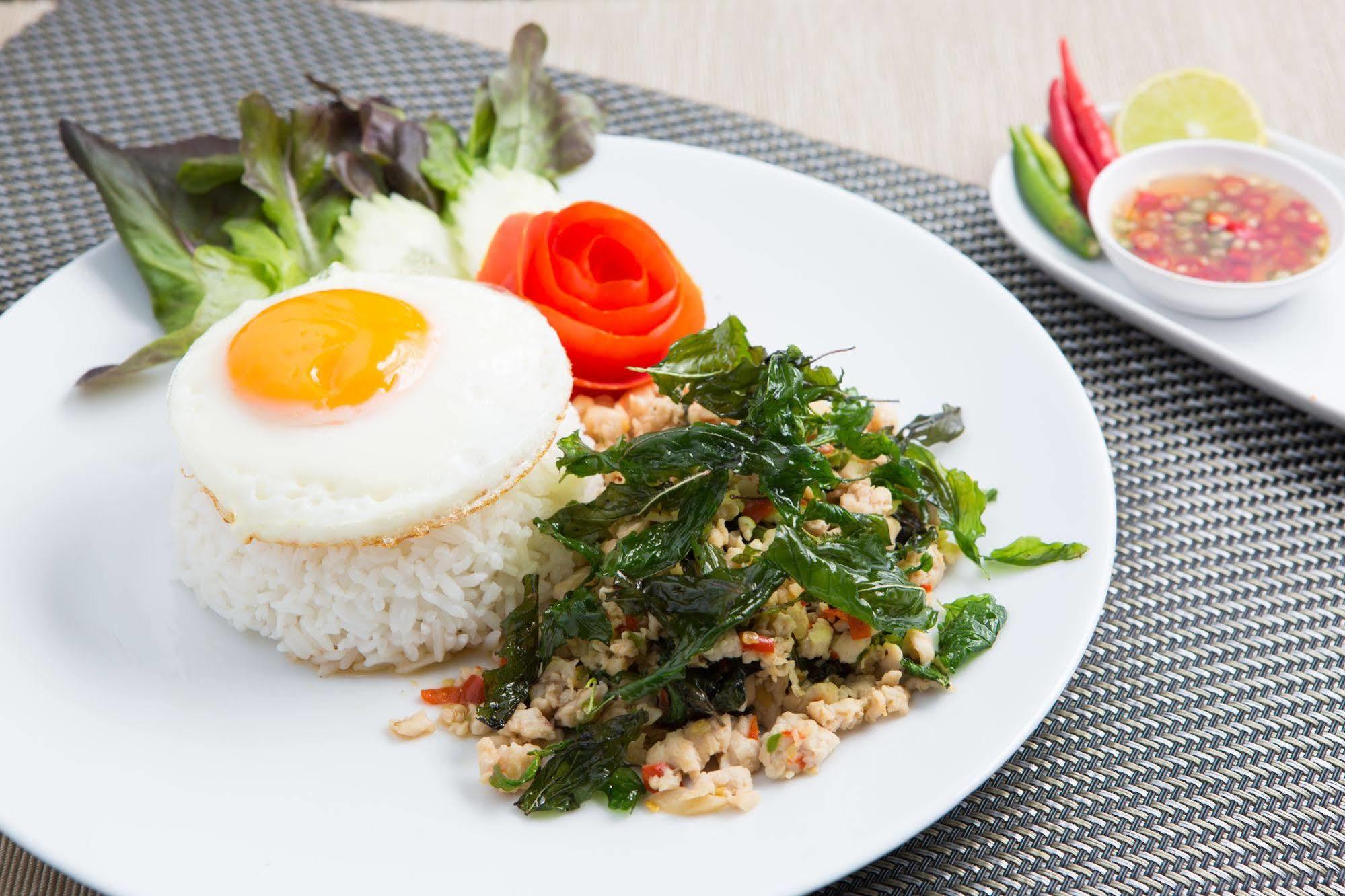 The Sathon Vimanda Hotel Bangkok Zewnętrze zdjęcie