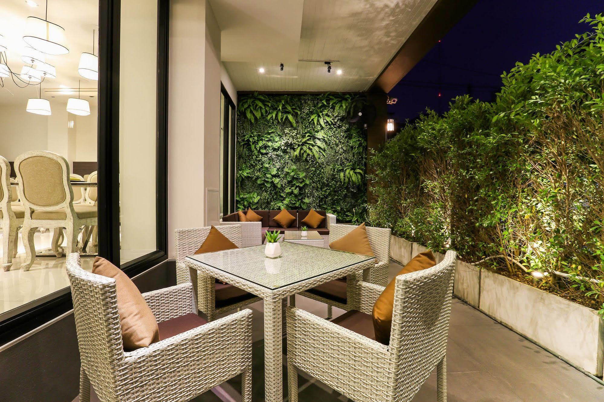 The Sathon Vimanda Hotel Bangkok Zewnętrze zdjęcie