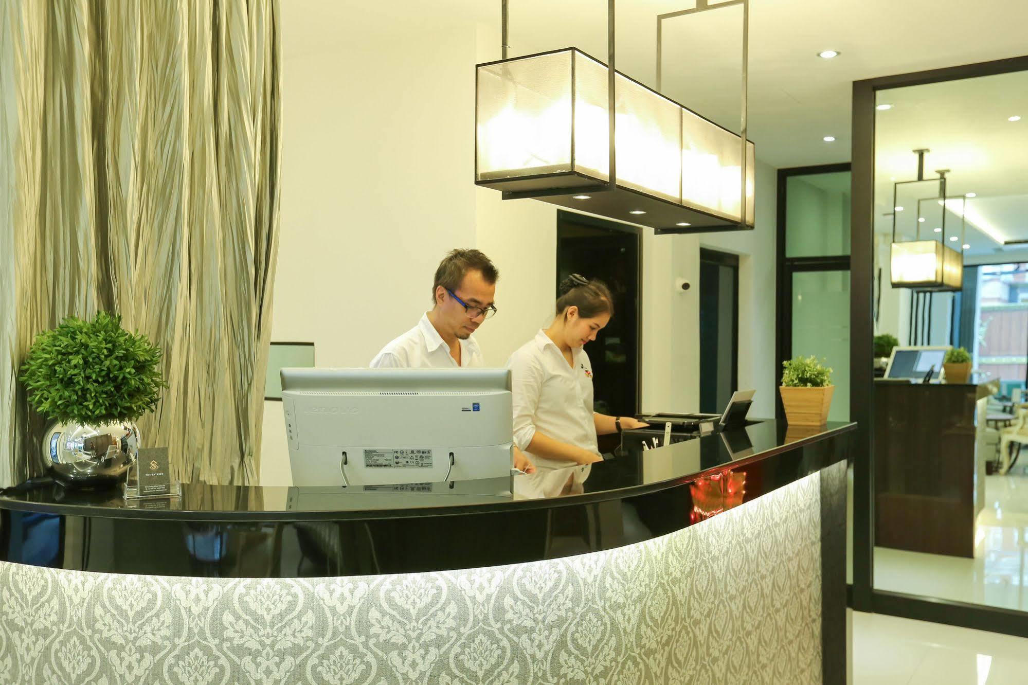 The Sathon Vimanda Hotel Bangkok Zewnętrze zdjęcie